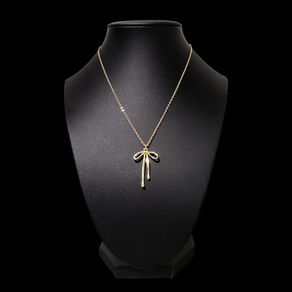 16" Gold Bow Necklace 002